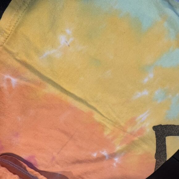 Revive M Tie Dye T-Shirt Short Sleeve Pastel Colorful Heart Beat Logo Skate - Picture 7 of 7
